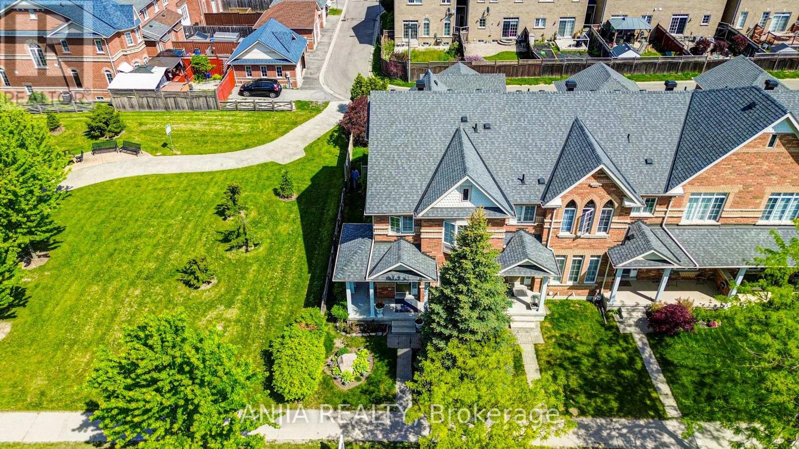 6926 14TH AVENUE - 47