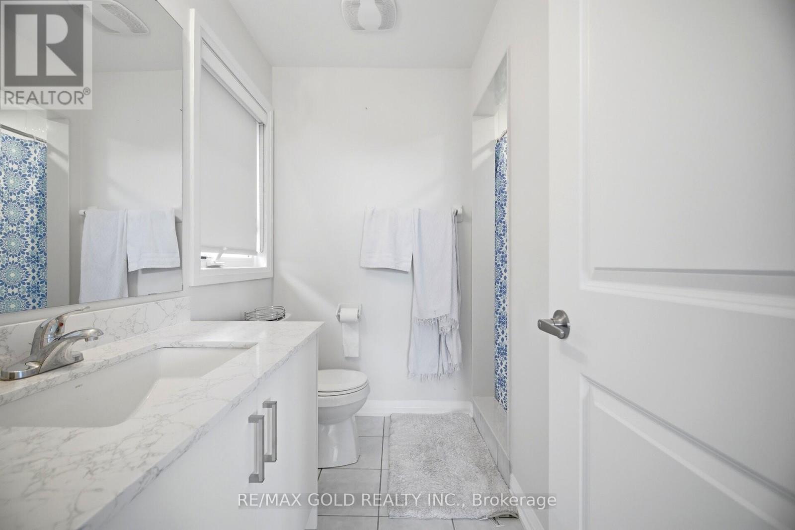 1583 STOVELL CRESCENT - 22