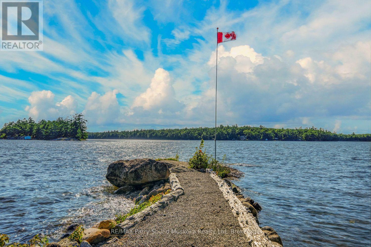 403 HEALEY LAKE WATER - Image 12