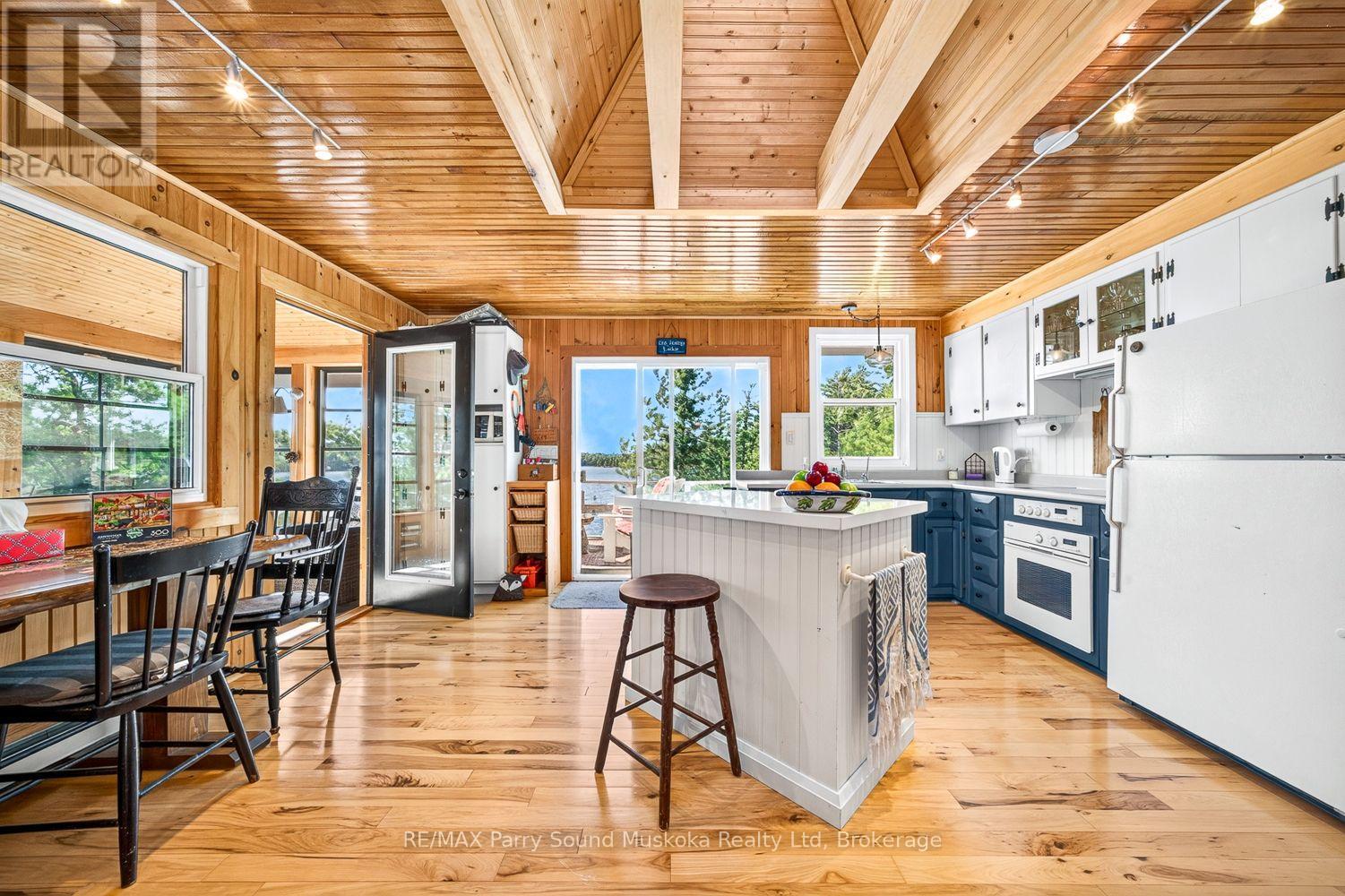 403 HEALEY LAKE WATER - Image 13