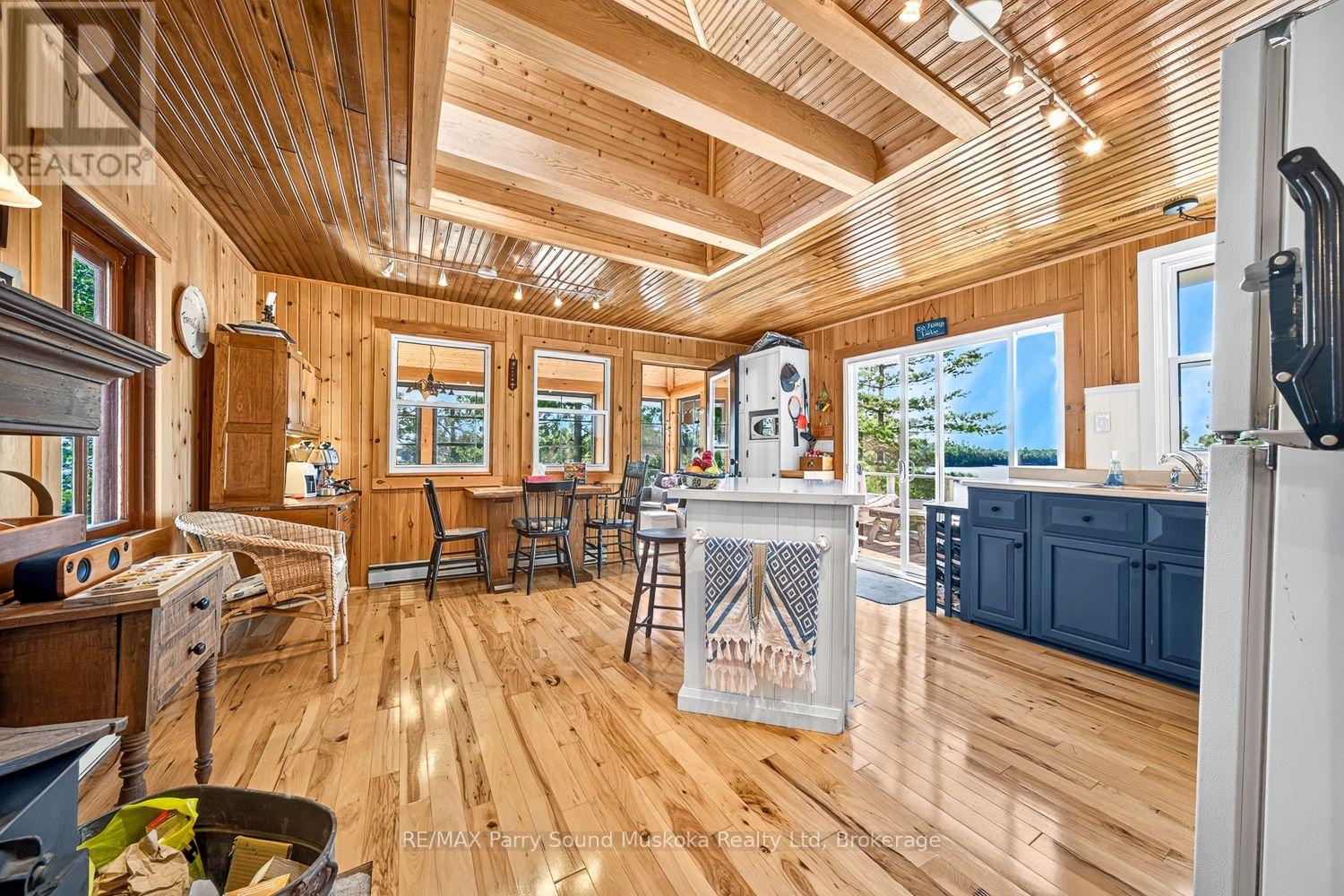 403 HEALEY LAKE WATER - Image 15