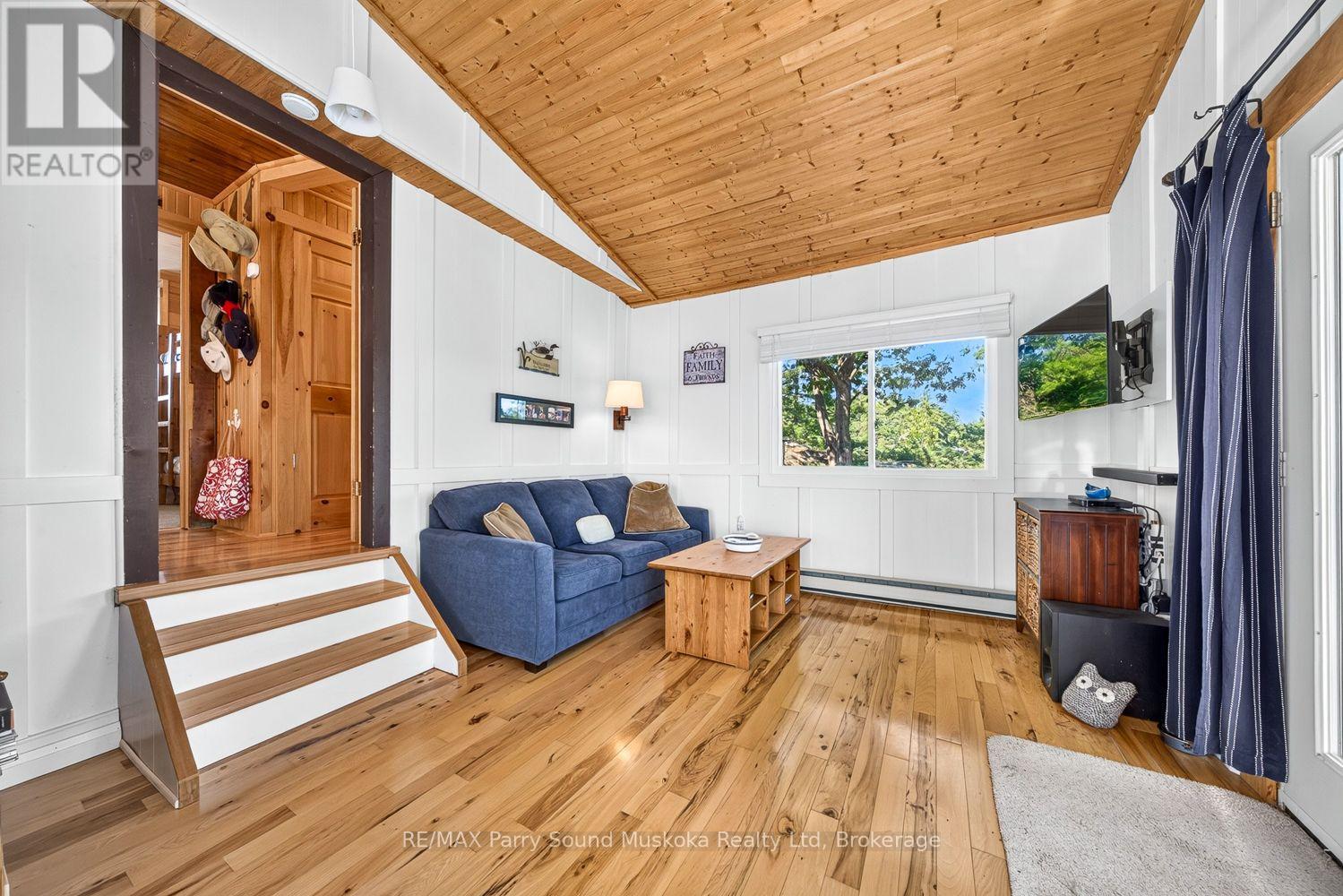 403 HEALEY LAKE WATER - Image 23