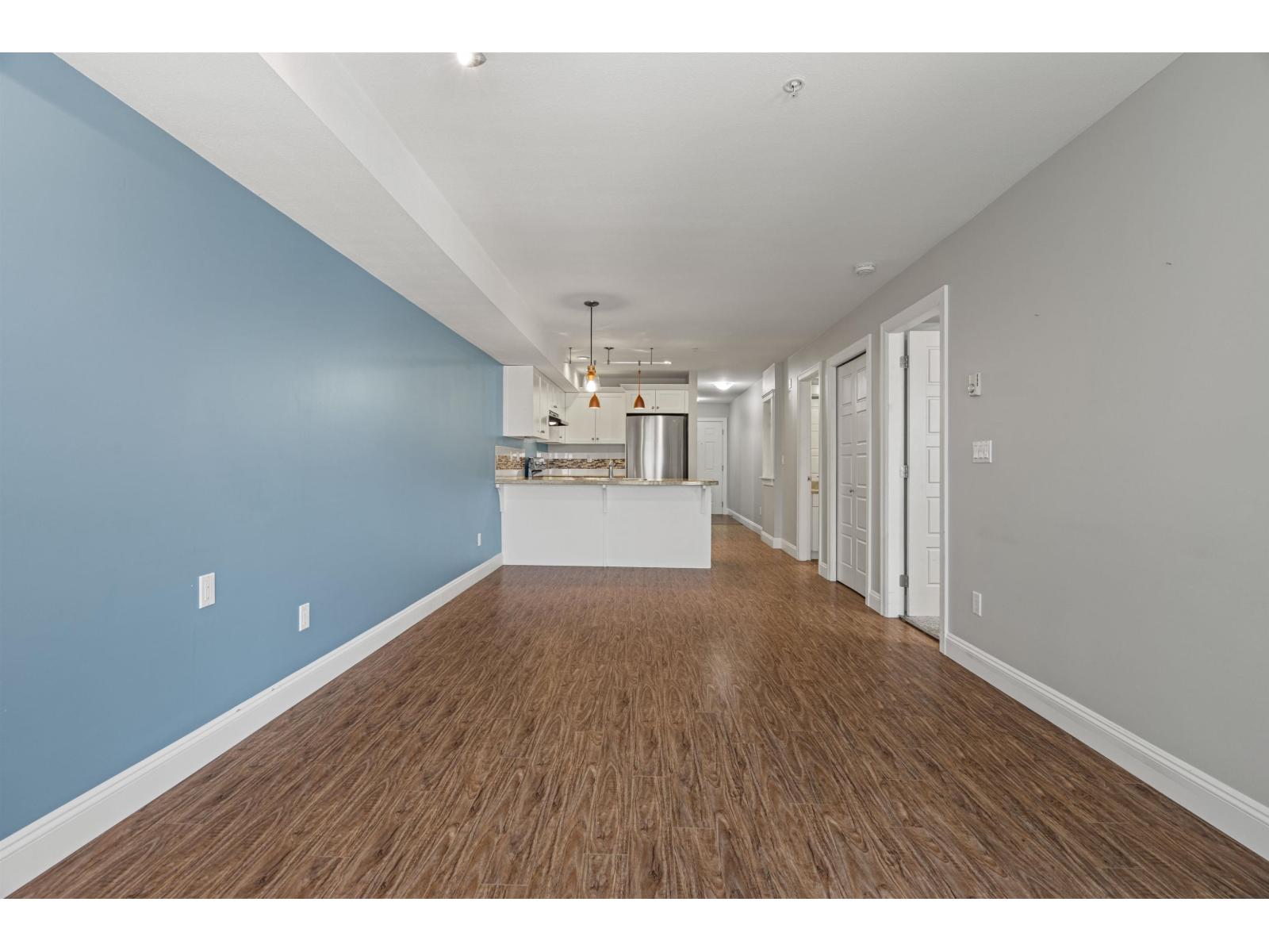301 45640 ALMA AVENUE, Vedder Crossing, Chilliwack