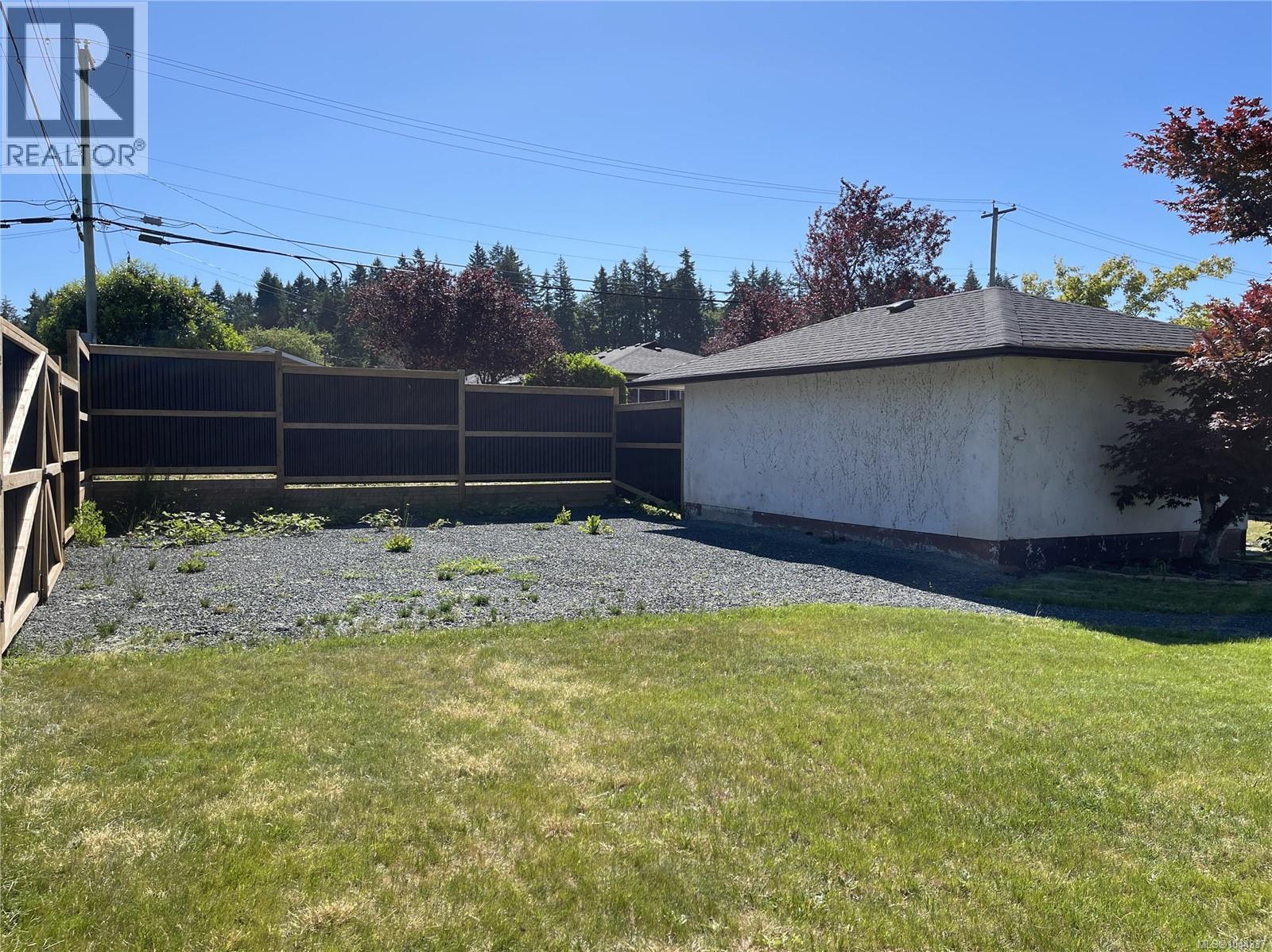 3811 Morton St - 19