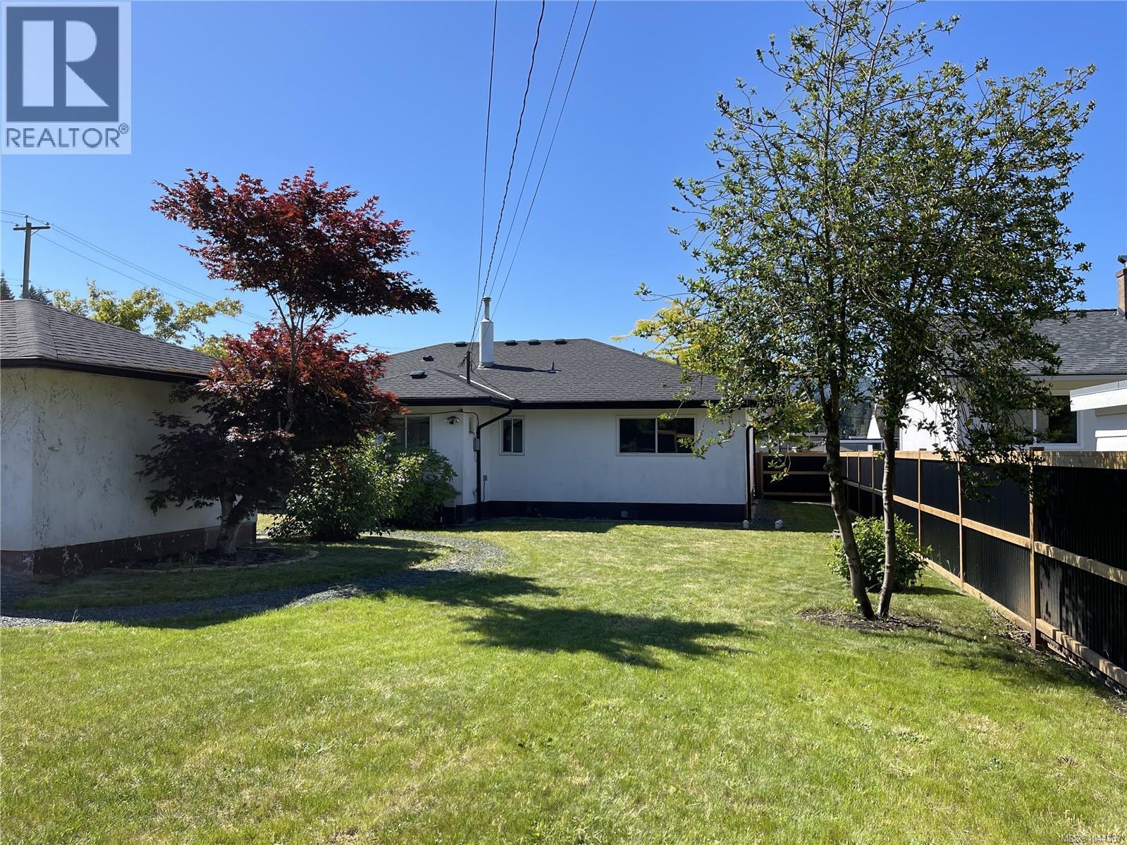 3811 Morton St - 20