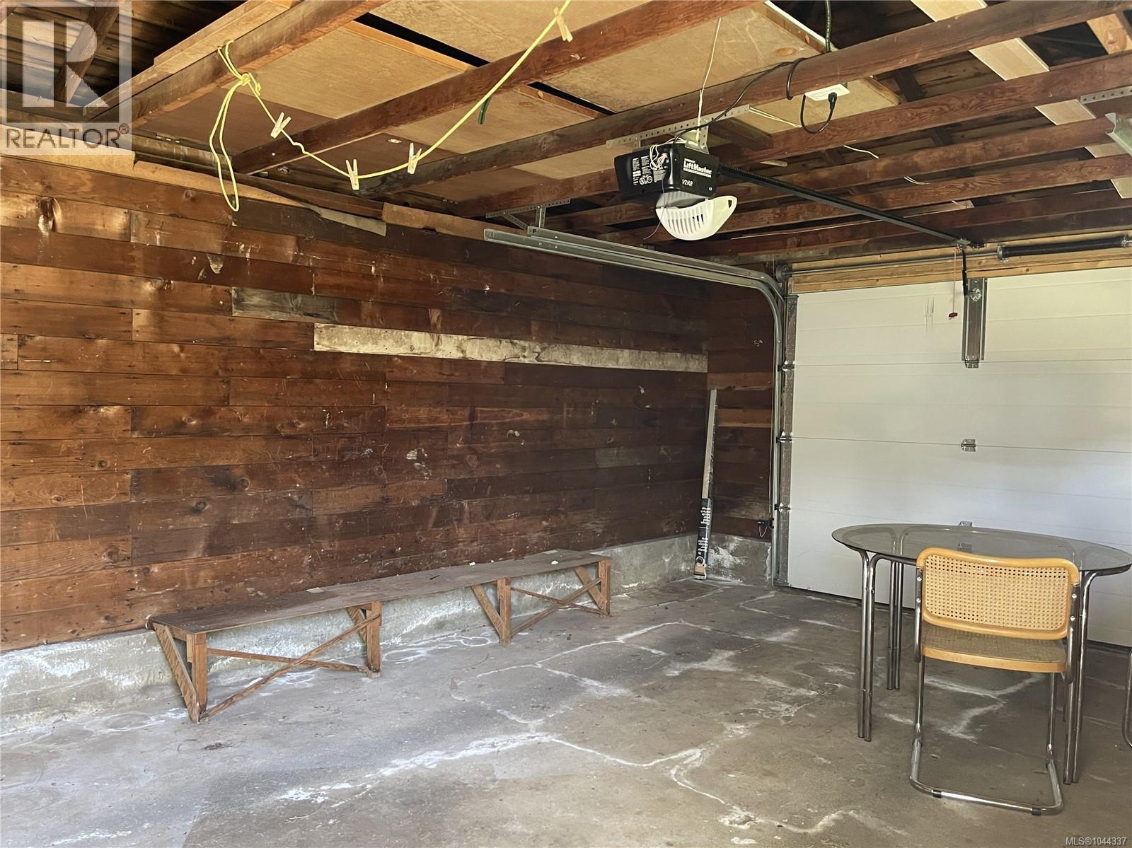 3811 Morton St - 24