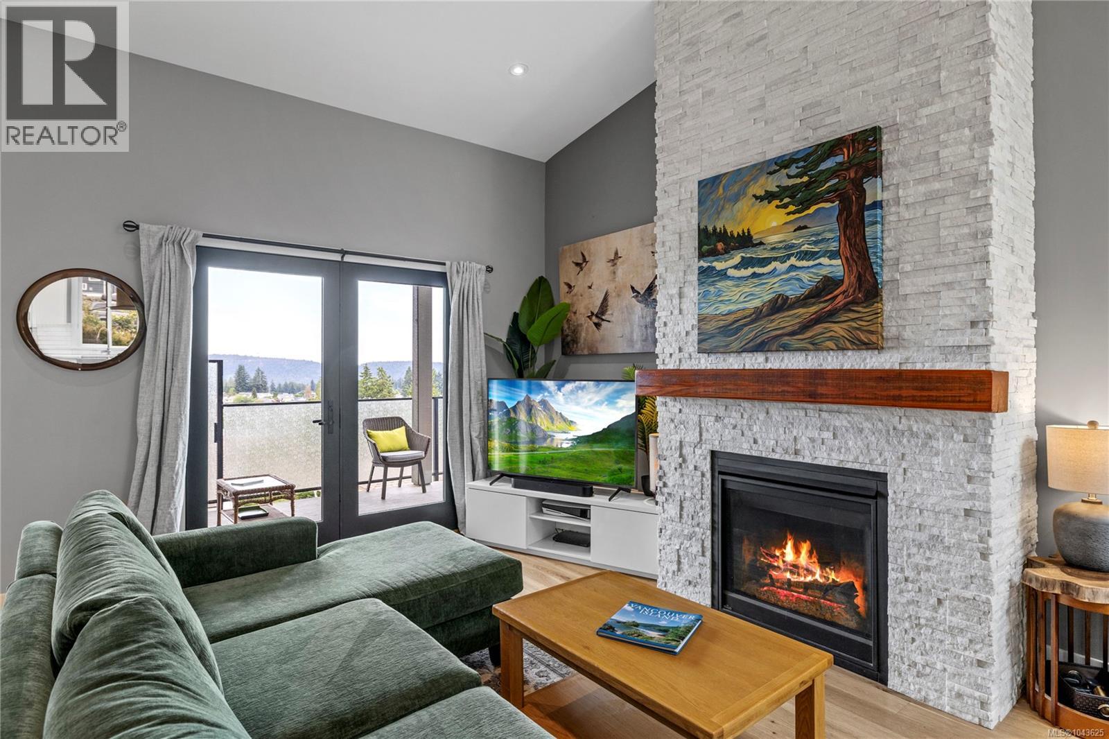 932 Hanington Rd - 14
