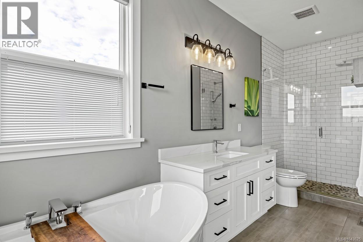 932 Hanington Rd - 26