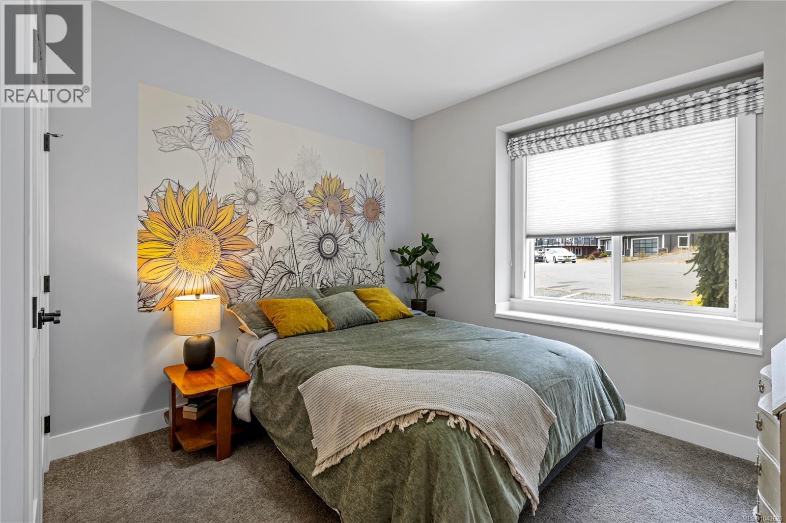 932 Hanington Rd - 27