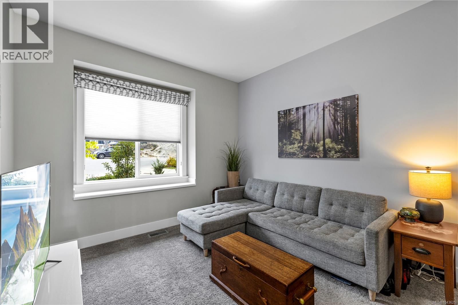 932 Hanington Rd - 28