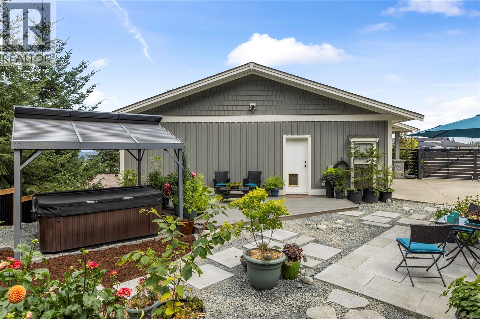932 Hanington Rd - 47