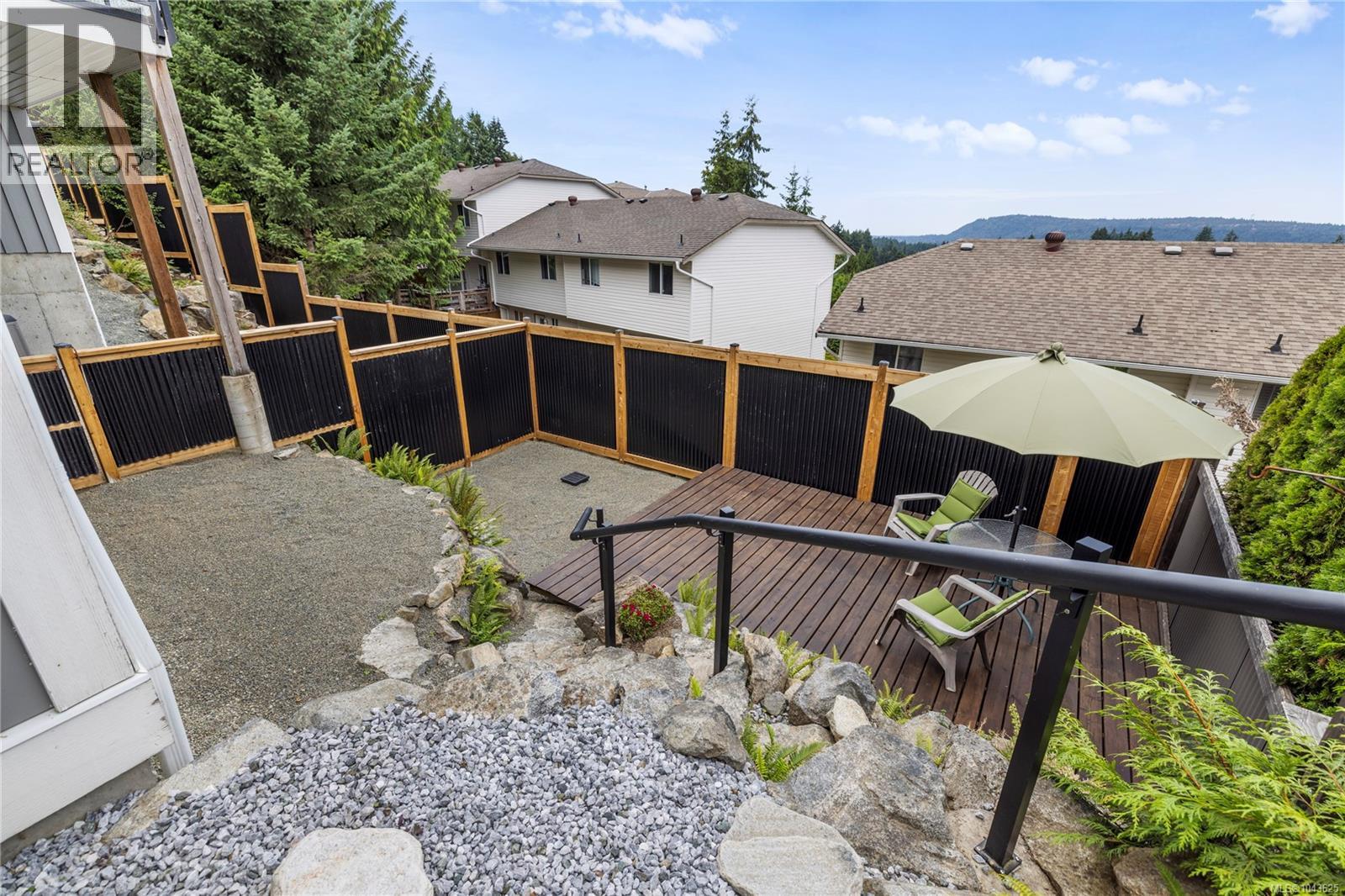 932 Hanington Rd - 57