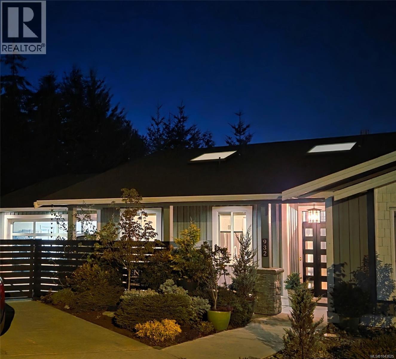 932 Hanington Rd - 62
