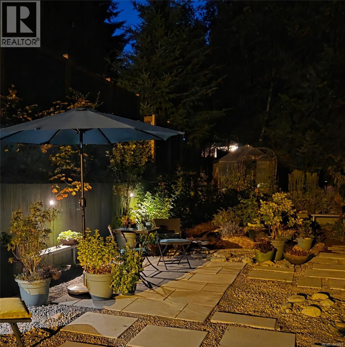 932 Hanington Rd - 63