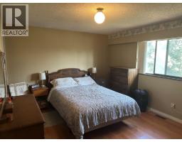 1902 Taylor Street, Port Coquitlam, BC V3C4S4 Photo 11