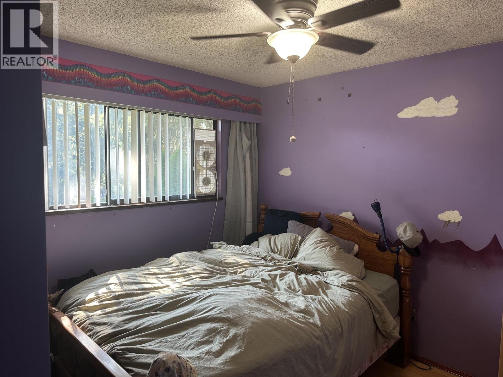 1902 TAYLOR STREET, Port Coquitlam