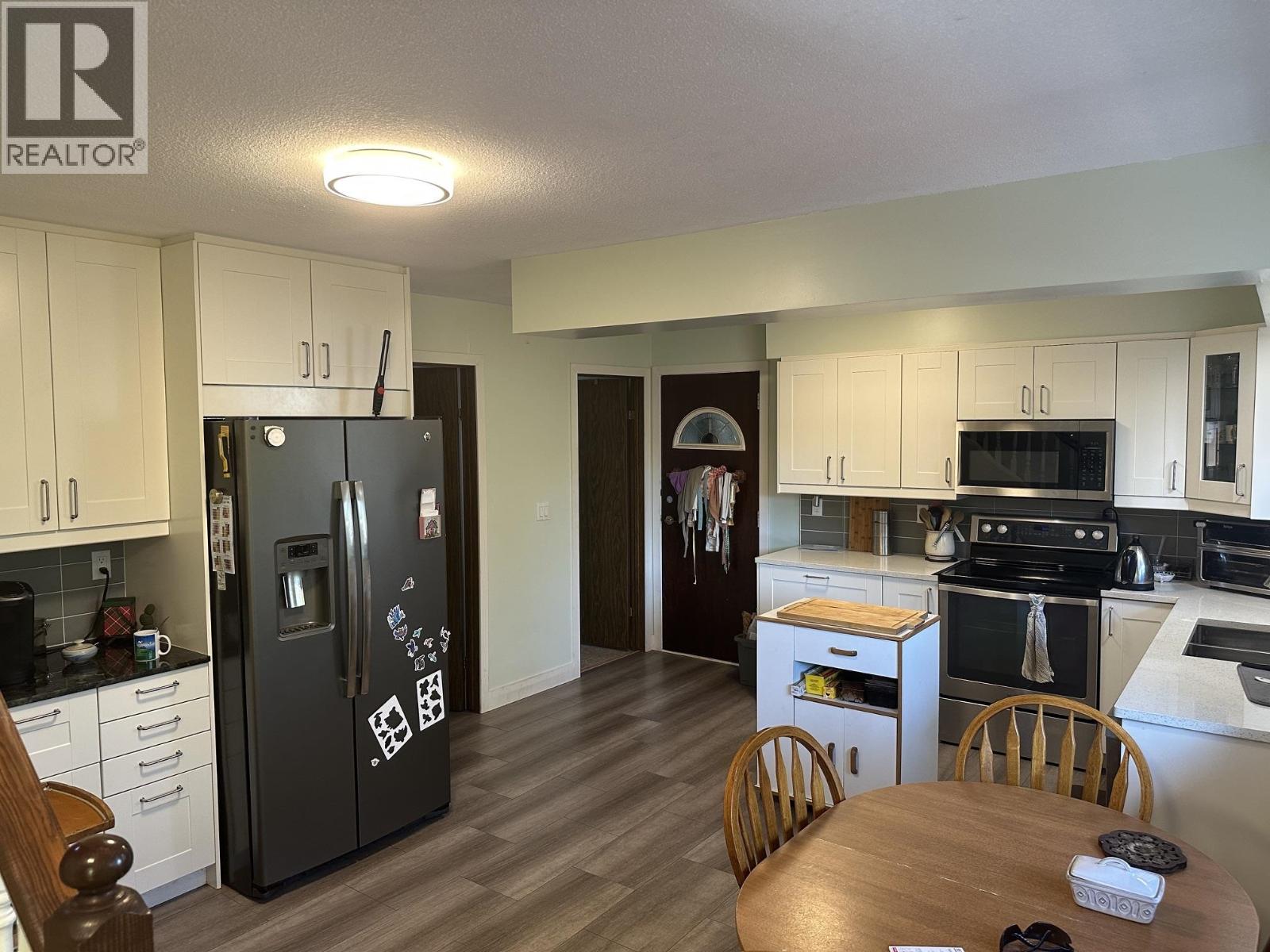 1902 TAYLOR STREET, Port Coquitlam