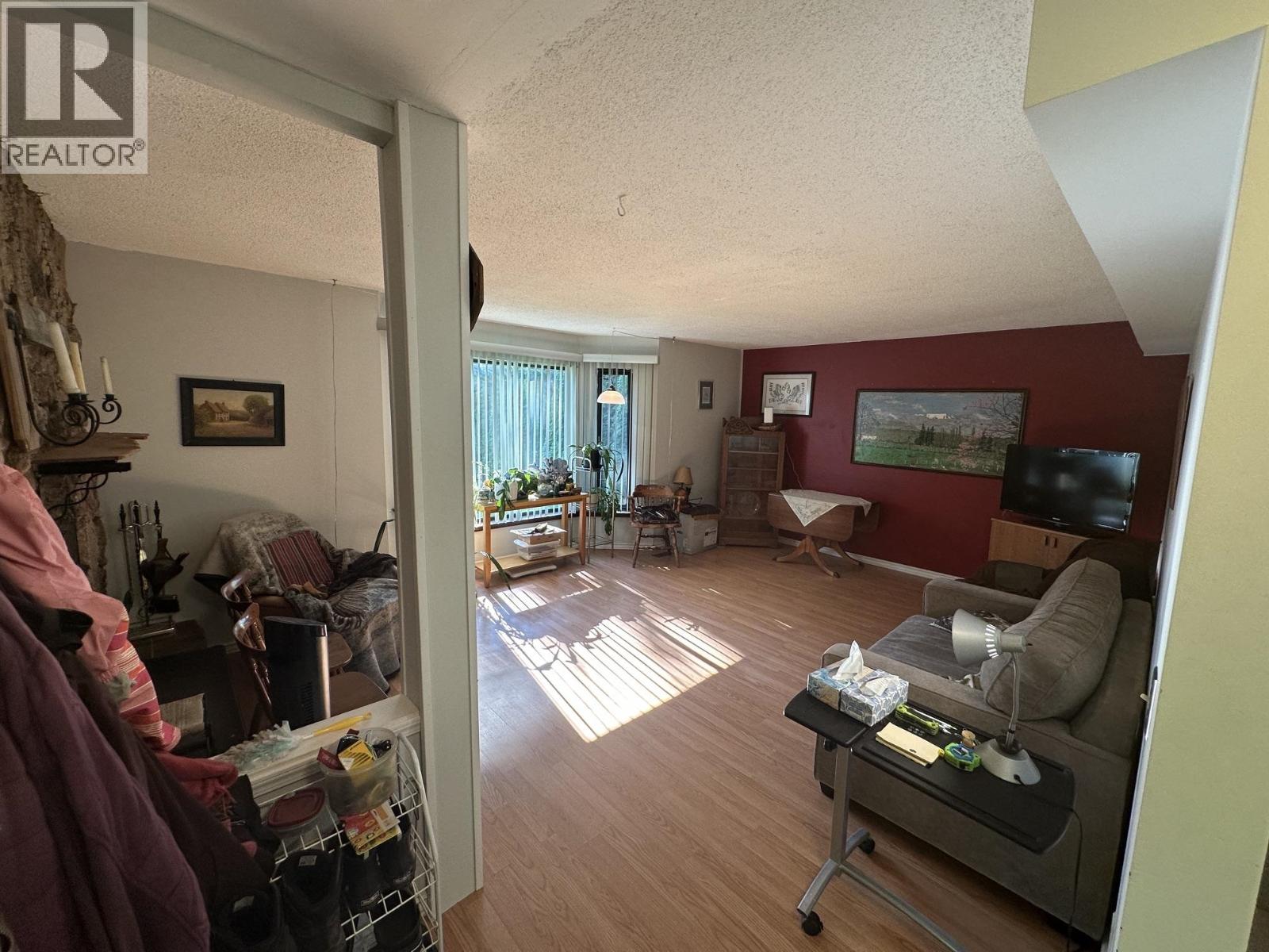 1902 TAYLOR STREET, Port Coquitlam