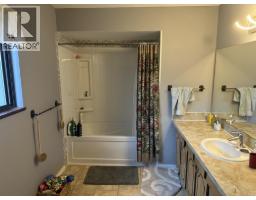 1902 Taylor Street, Port Coquitlam, BC V3C4S4 Photo 13