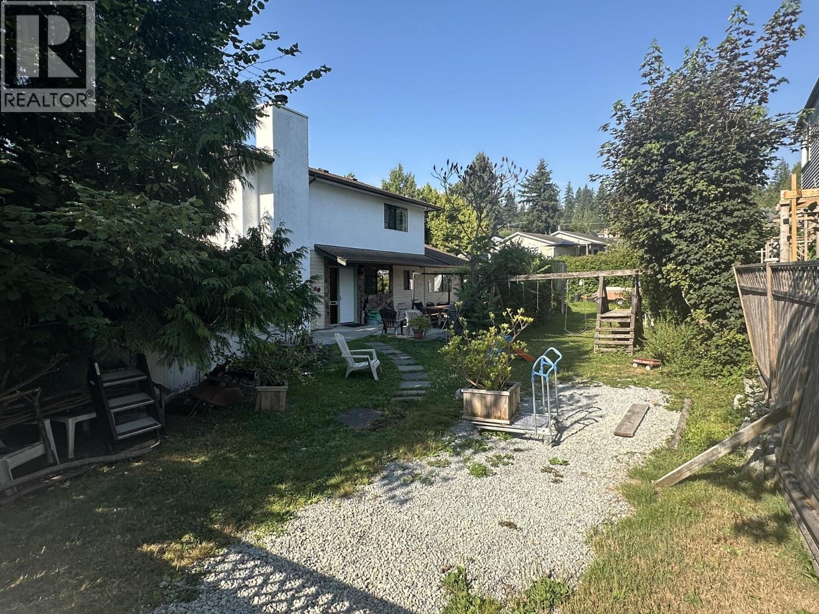 1902 TAYLOR STREET, Port Coquitlam