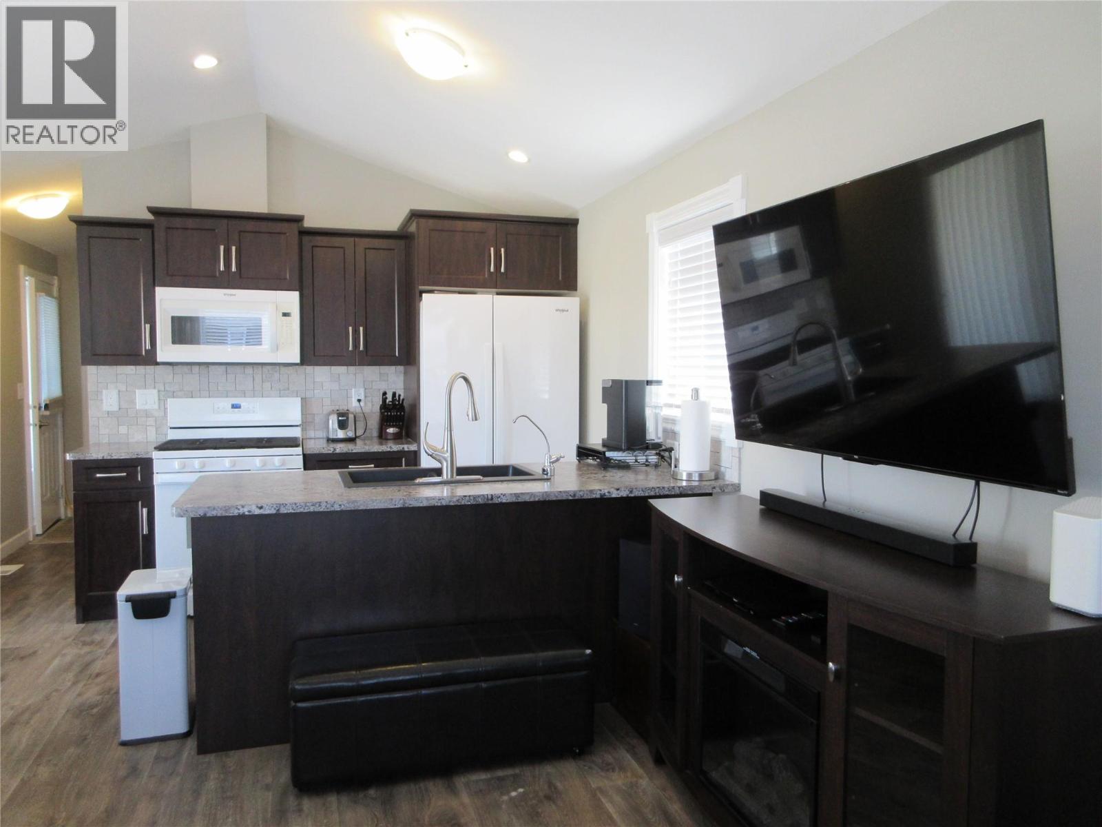 #362 415 Commonwealth Road - 8