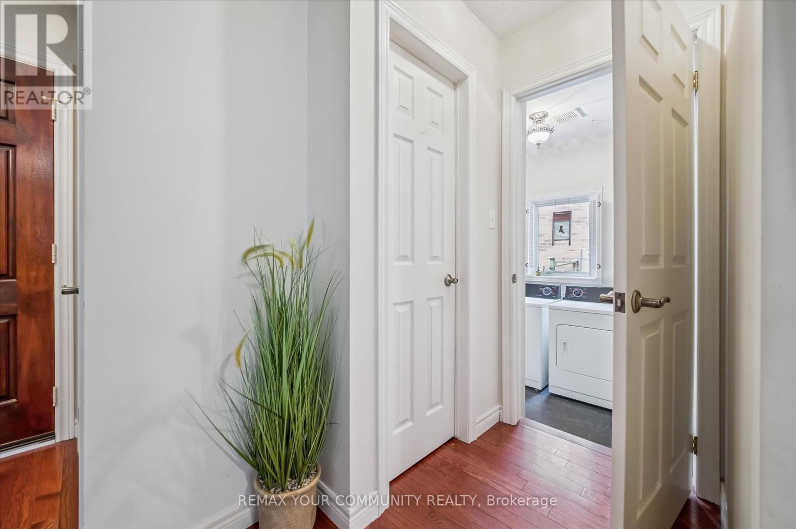428 UNION STREET W - Image 20