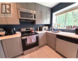 12033 206b Street, Maple Ridge, BC V2X9T8 Photo 12