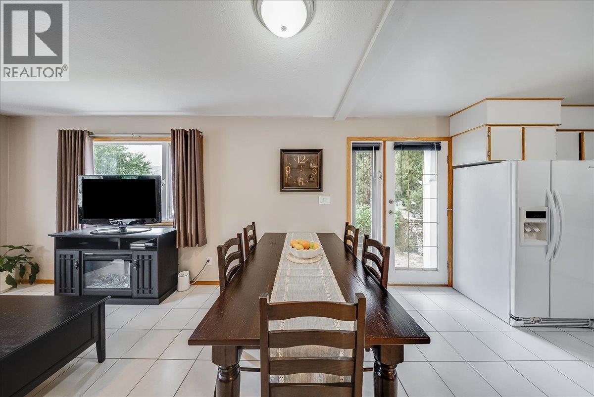 128 Colley Street - Image 12