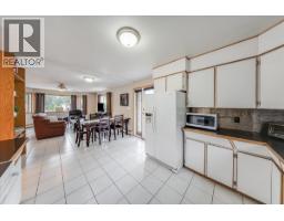 Laundry room - 128 Colley Street, Warfield, BC V1R2M2 Photo 15