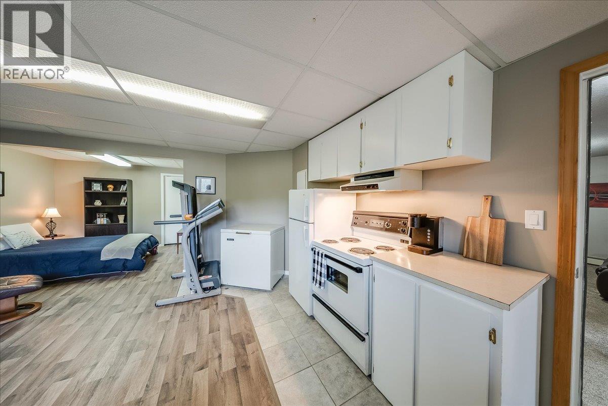 128 Colley Street - 29