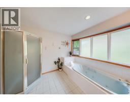 128 Colley Street, Warfield, BC V1R2M2 Photo 33