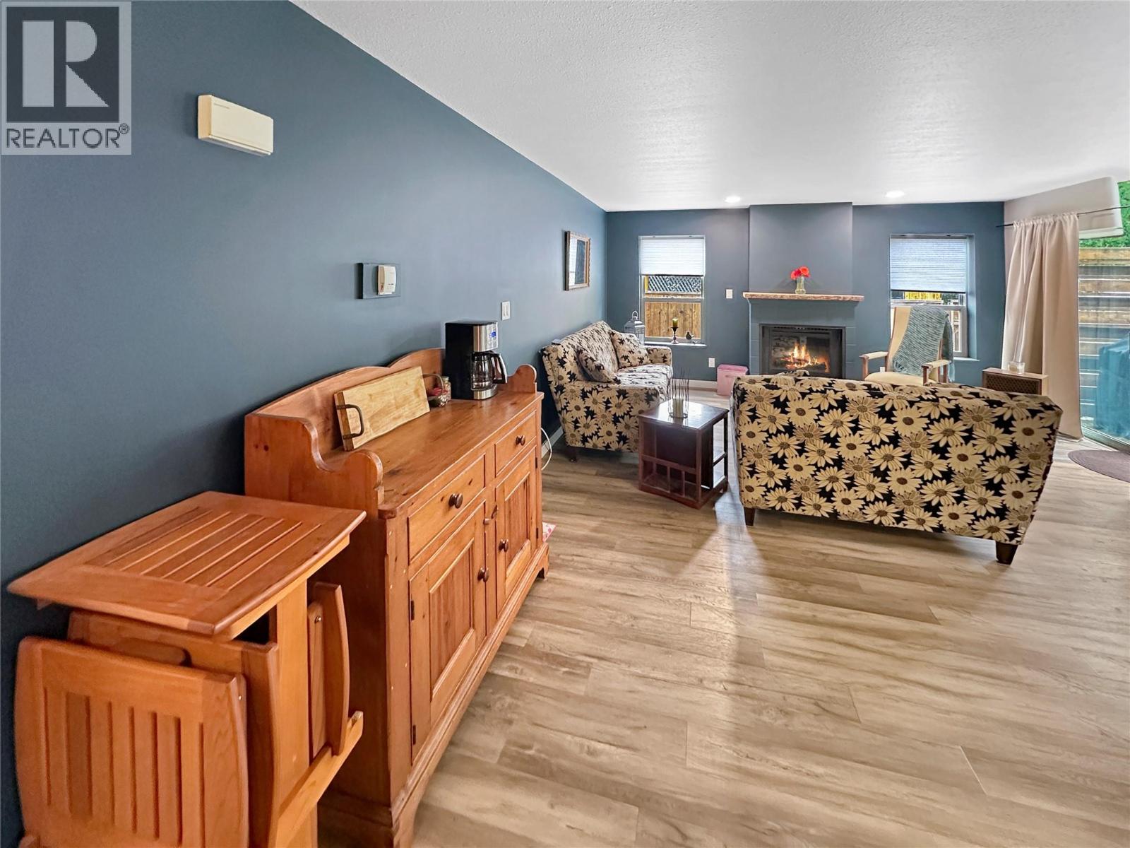 #A 466 CORINA Avenue - 11