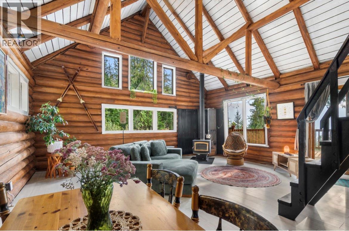 760 Kangaroo Trail - 11