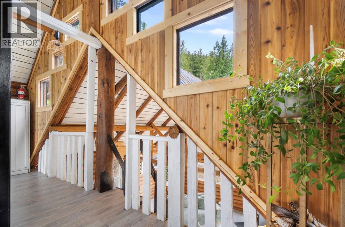760 Kangaroo Trail - 20