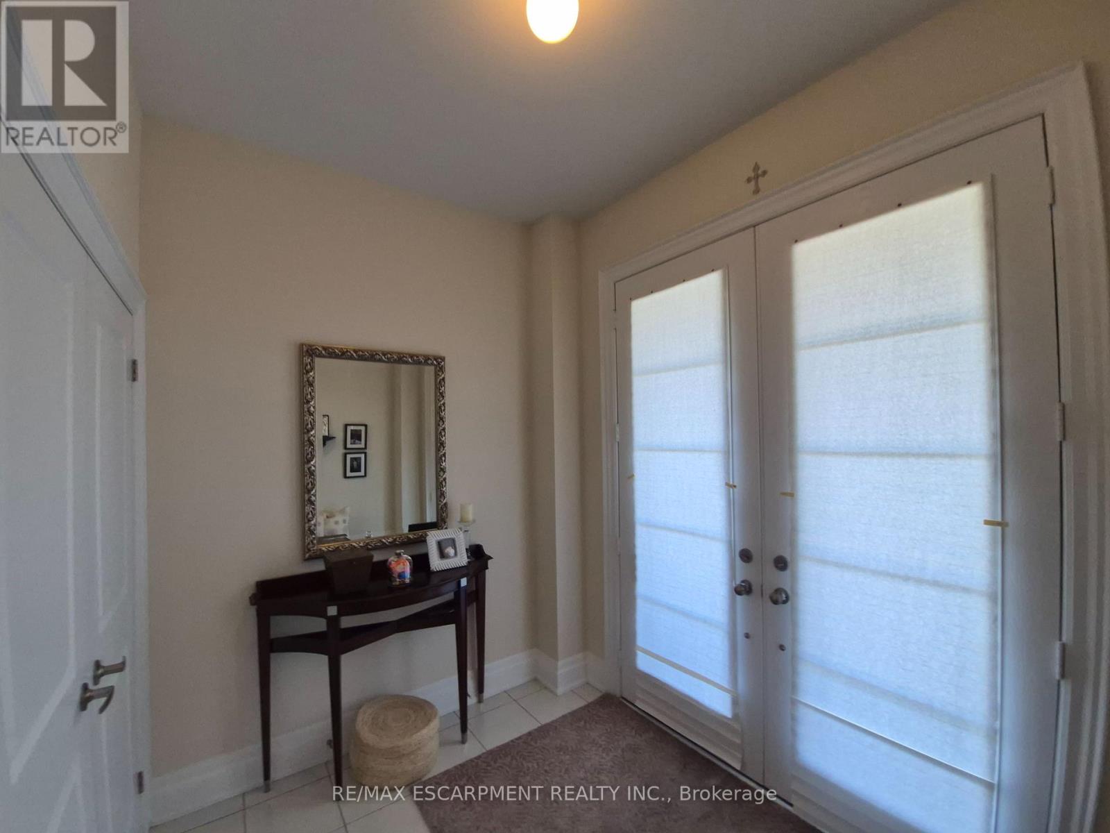 610 SWEETWATER CRESCENT - 3