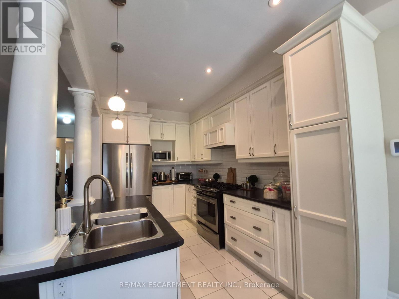 610 SWEETWATER CRESCENT - 8