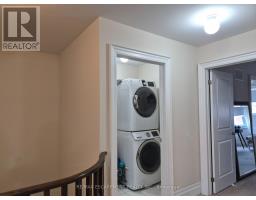 610 Sweetwater Crescent, Newmarket, ON L3X0H5 Photo 17