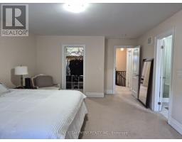 610 Sweetwater Crescent, Newmarket, ON L3X0H5 Photo 25