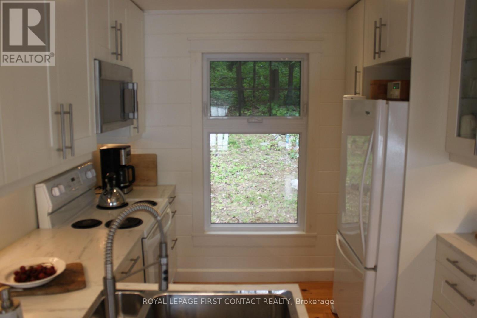373 HEALEY LAKE WATER - 26