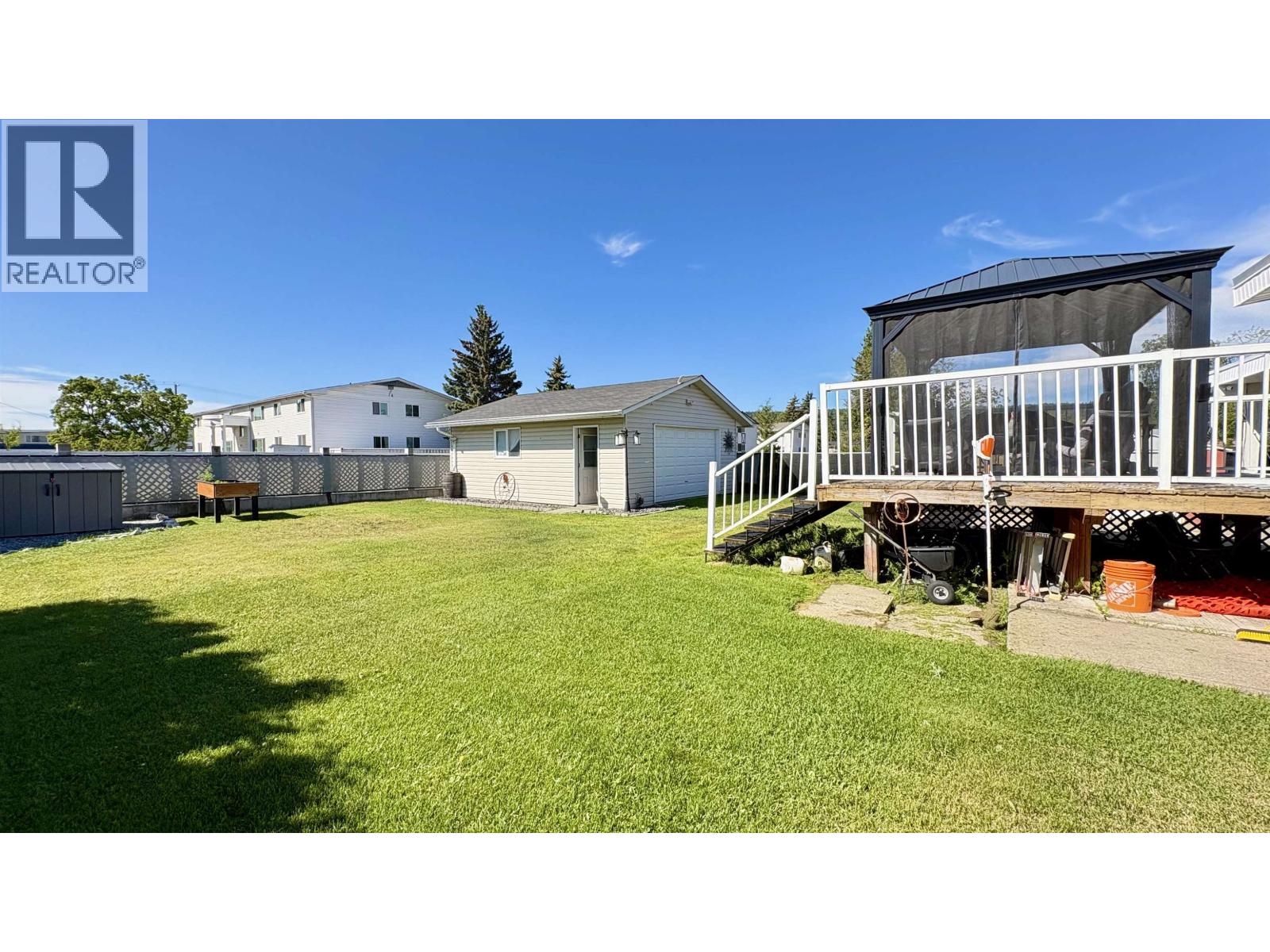 1443 JUBILEE AVENUE - 24