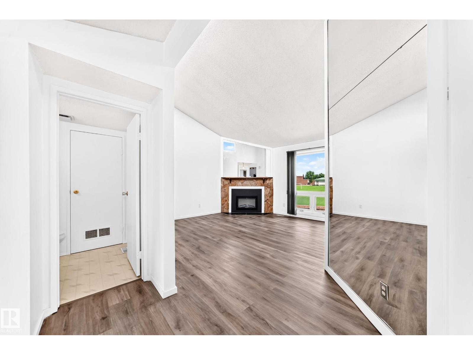 14141 26 ST NW - 6