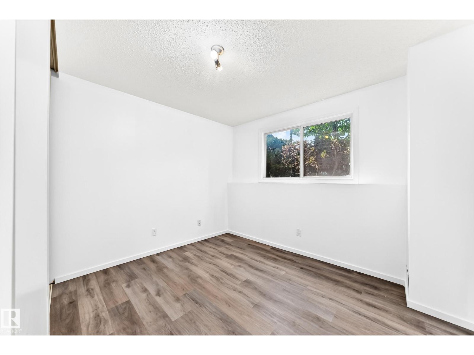 14141 26 ST NW - Image 32