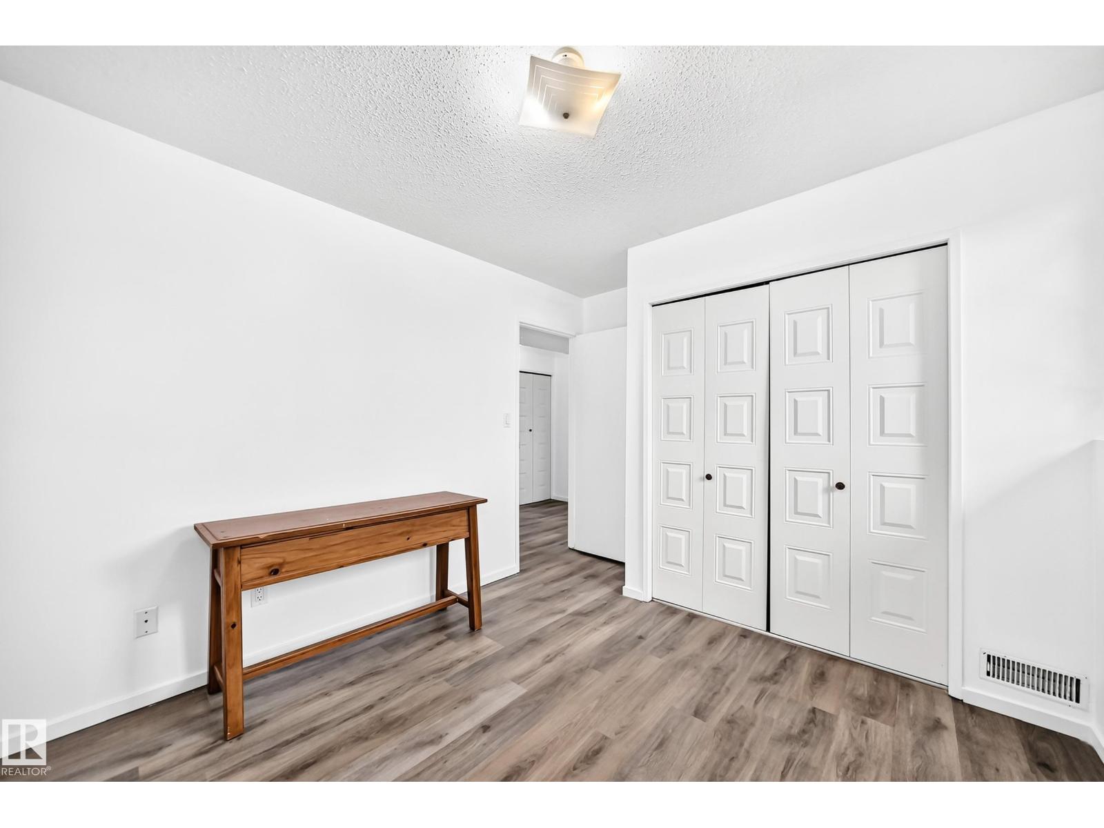 14141 26 ST NW - Image 35