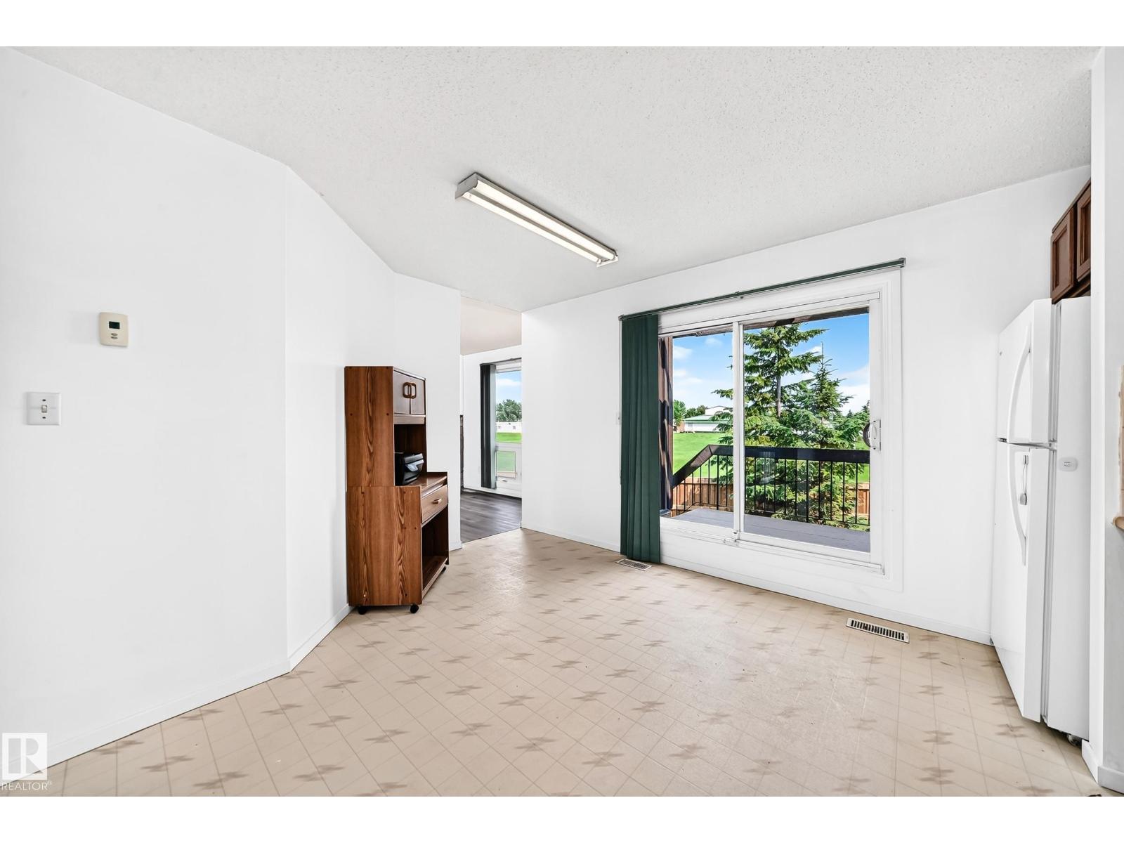 14141 26 ST NW - Image 9
