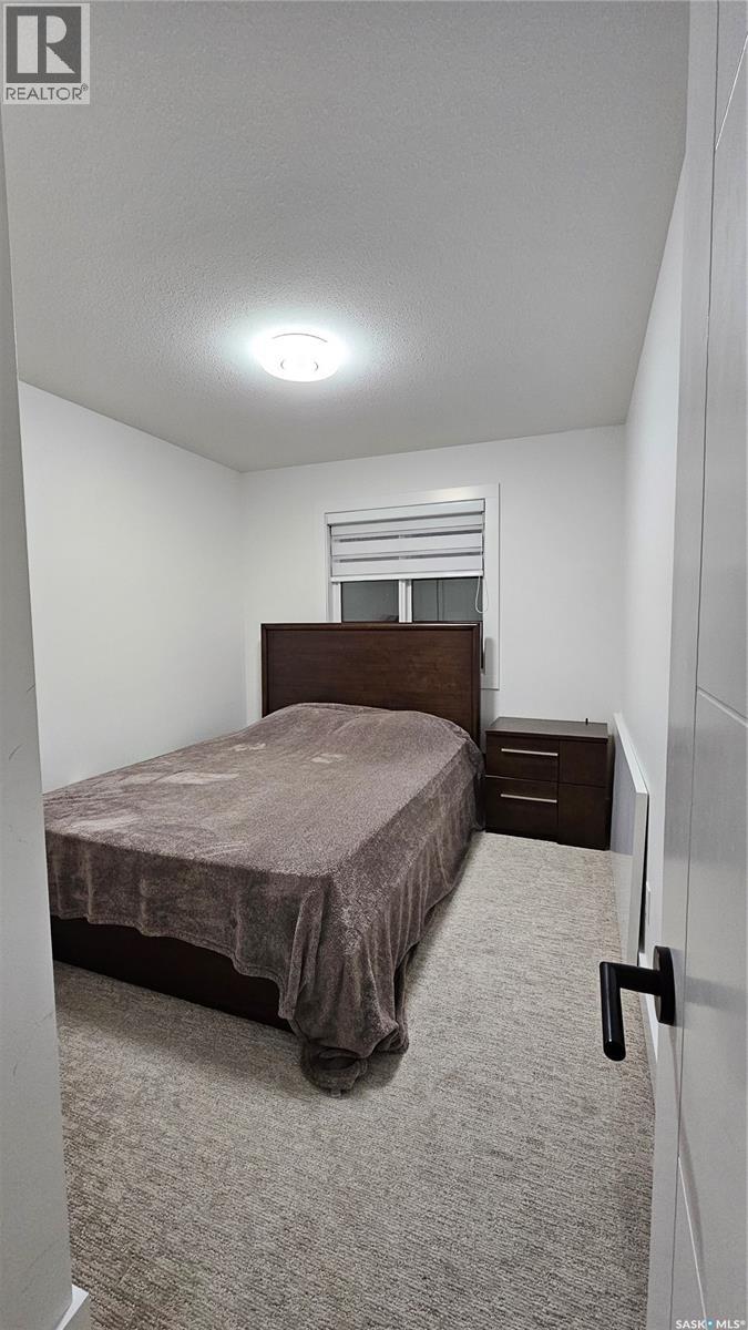 148 Rosewood BOULEVARD E - Image 19