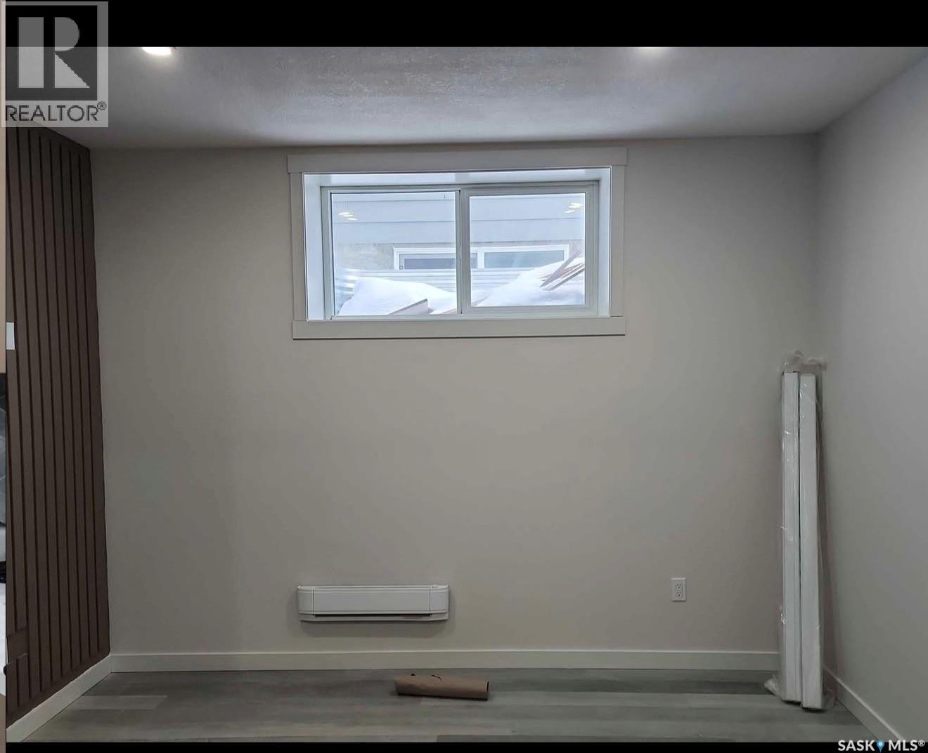 148 Rosewood BOULEVARD E - Image 28