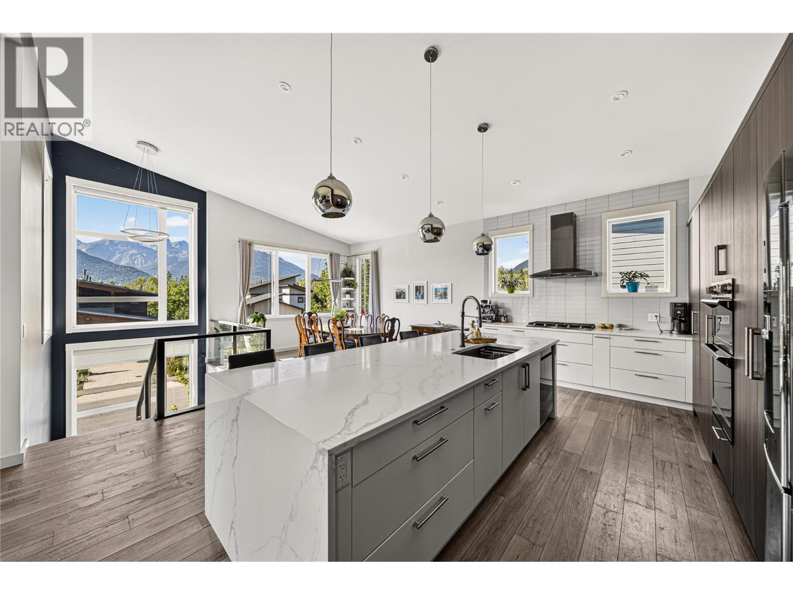6 Piedmont Drive - 24