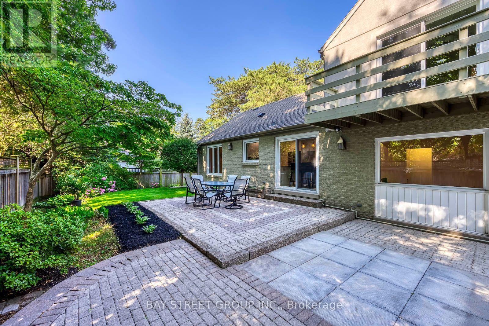 2234 BENNINGTON GATE - 46