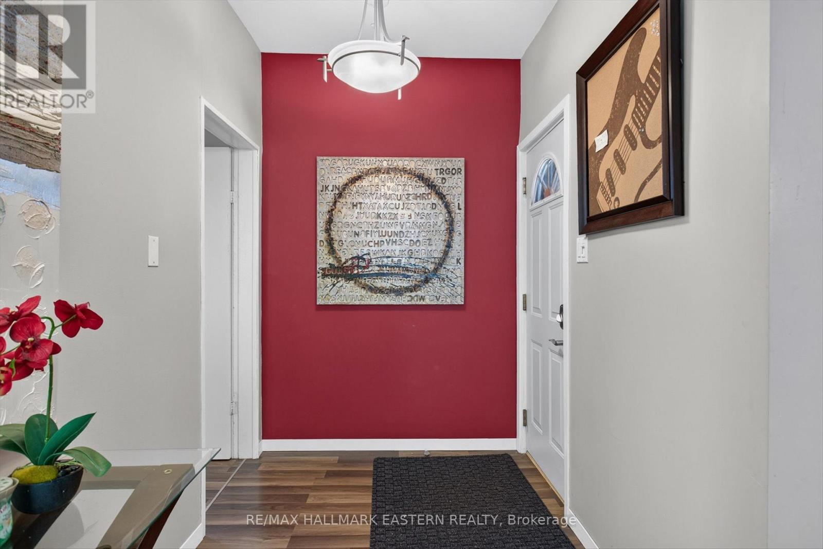 183 AYLMER STREET N - 20