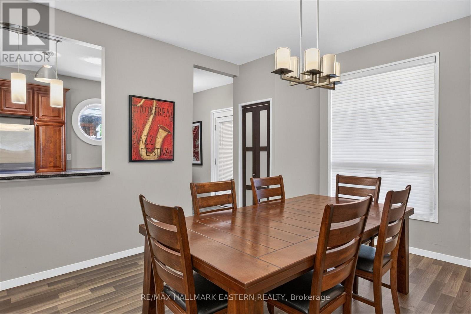 183 AYLMER STREET N - 27